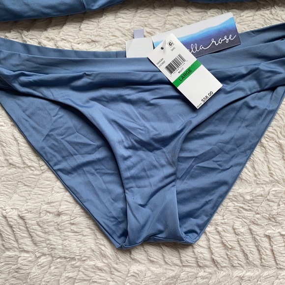 New with tags bikini - Picture 2 of 3